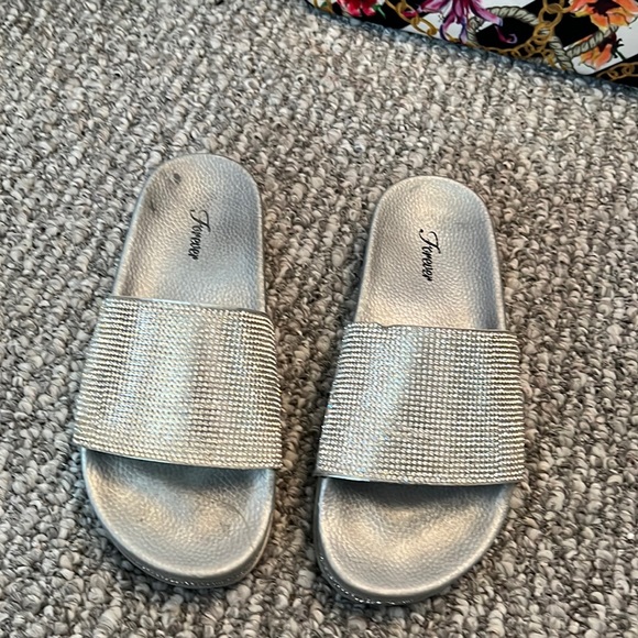 Forever Collectibles Shoes - Rhinestone flip flops 7